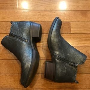 Lucky Brand Silver Metallic Booties